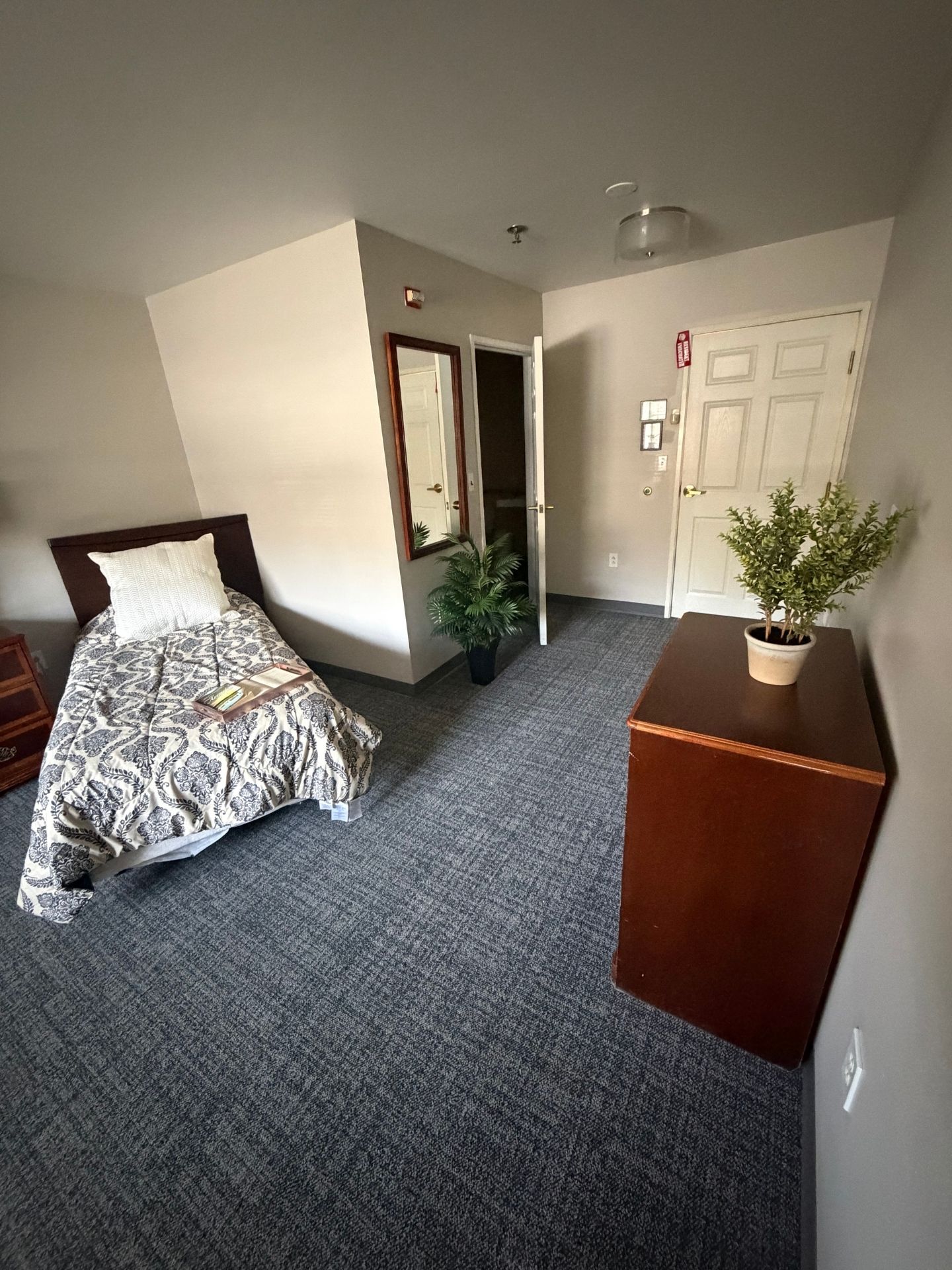 Another view of the bedroom.